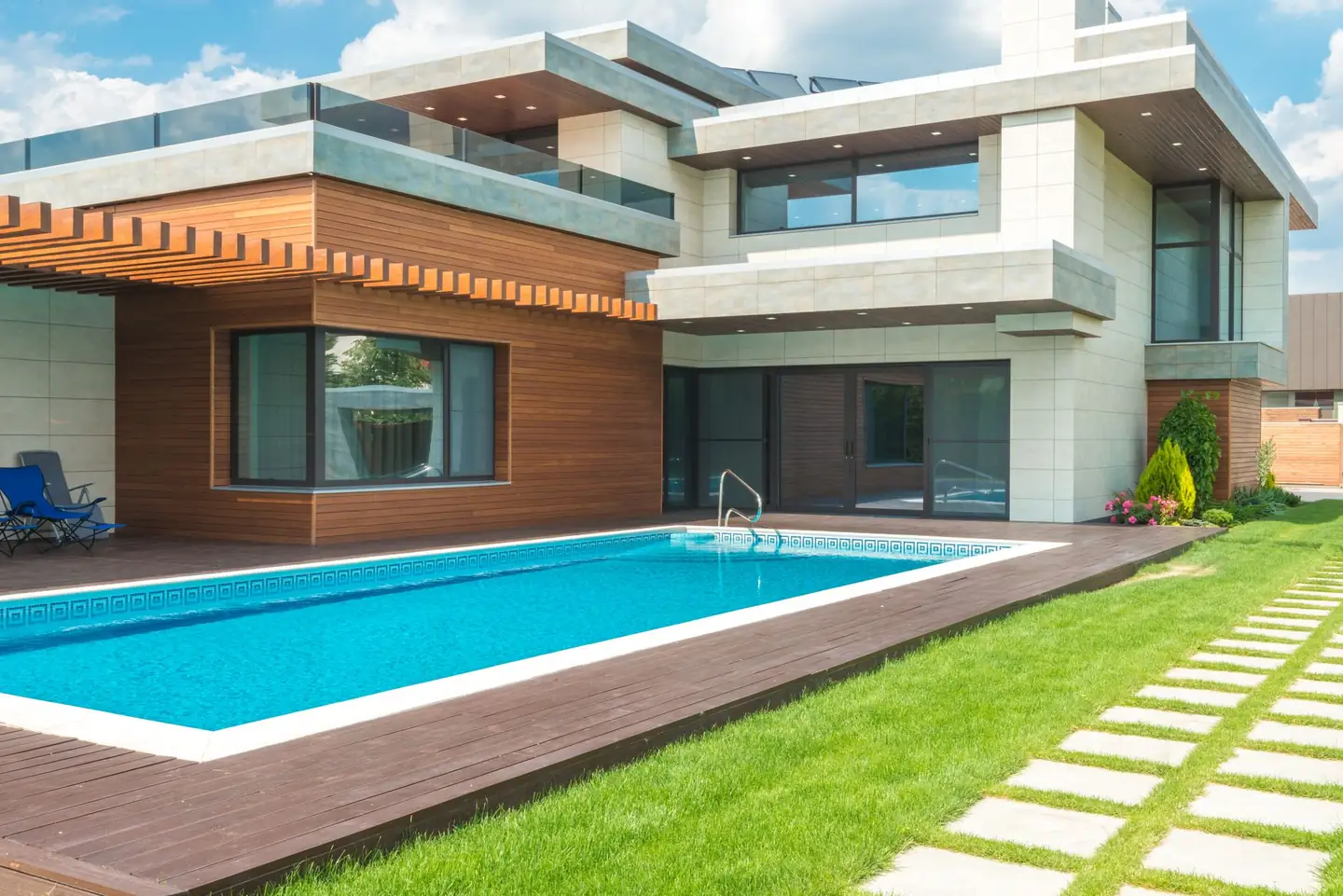 Swimming pool built in Sebastopol, NSW
